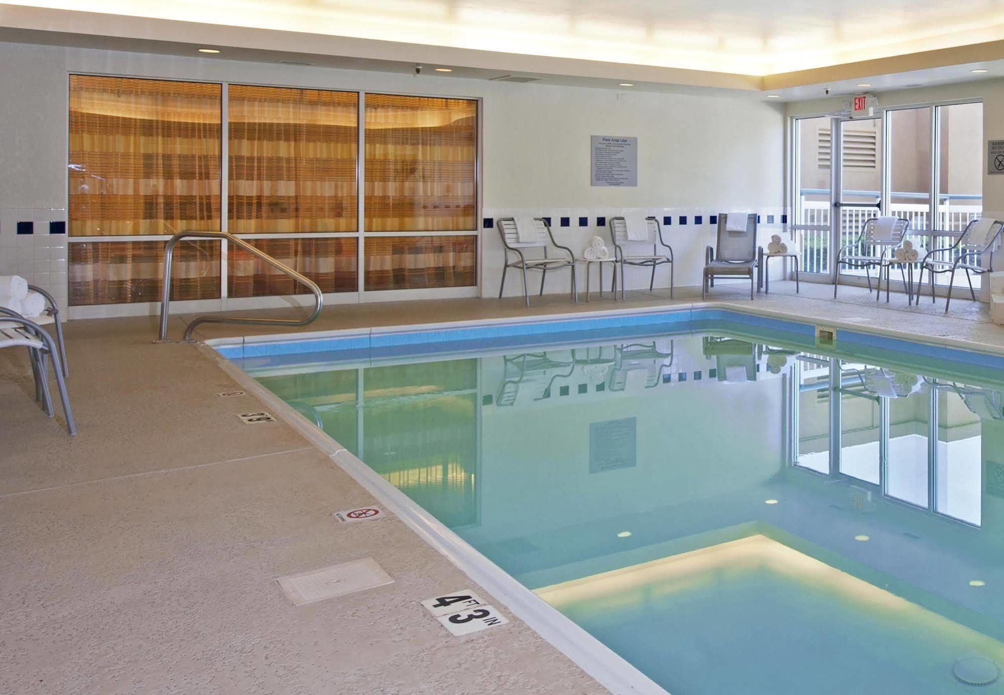 Fairfield Inn & Suites By Marriott Chicago Naperville Extérieur photo